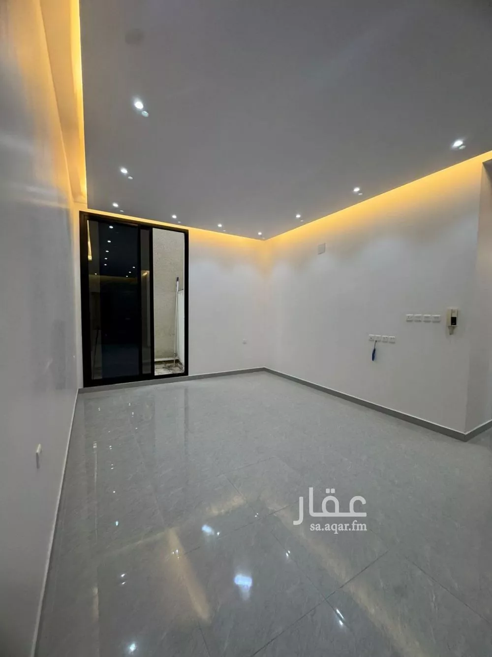 4 bedroom floor in Al Aridh 10