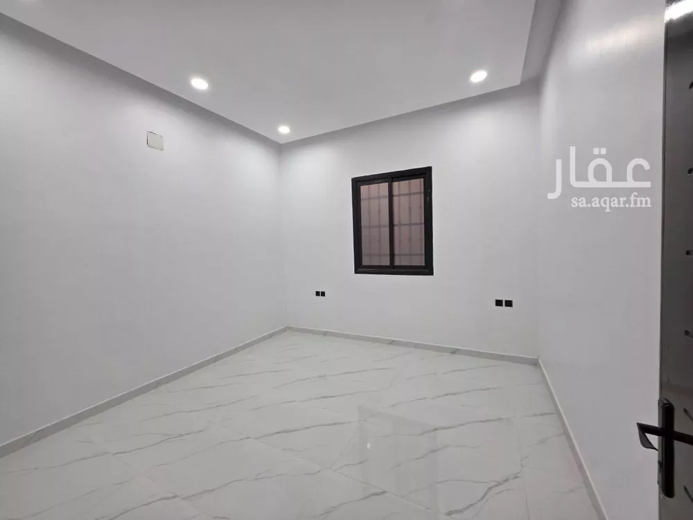 5 bedroom floor in Al Janadriyah 19