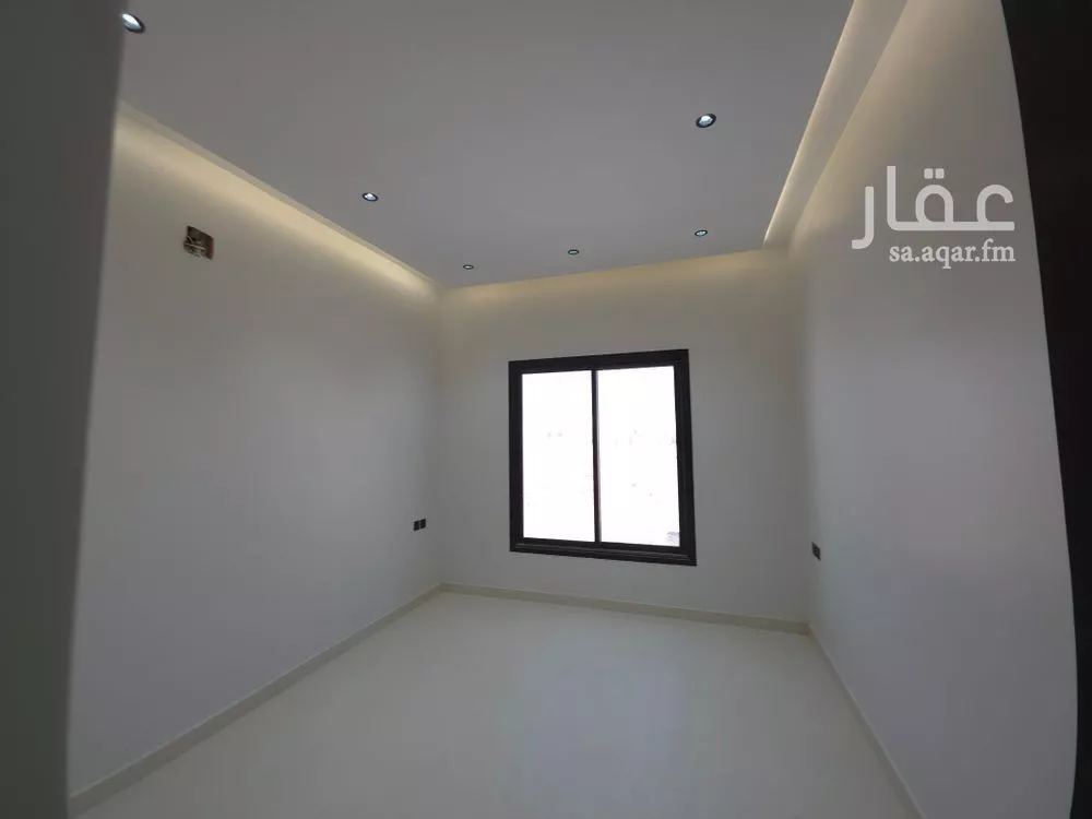 5 bedroom floor in Al Janadriyah 9