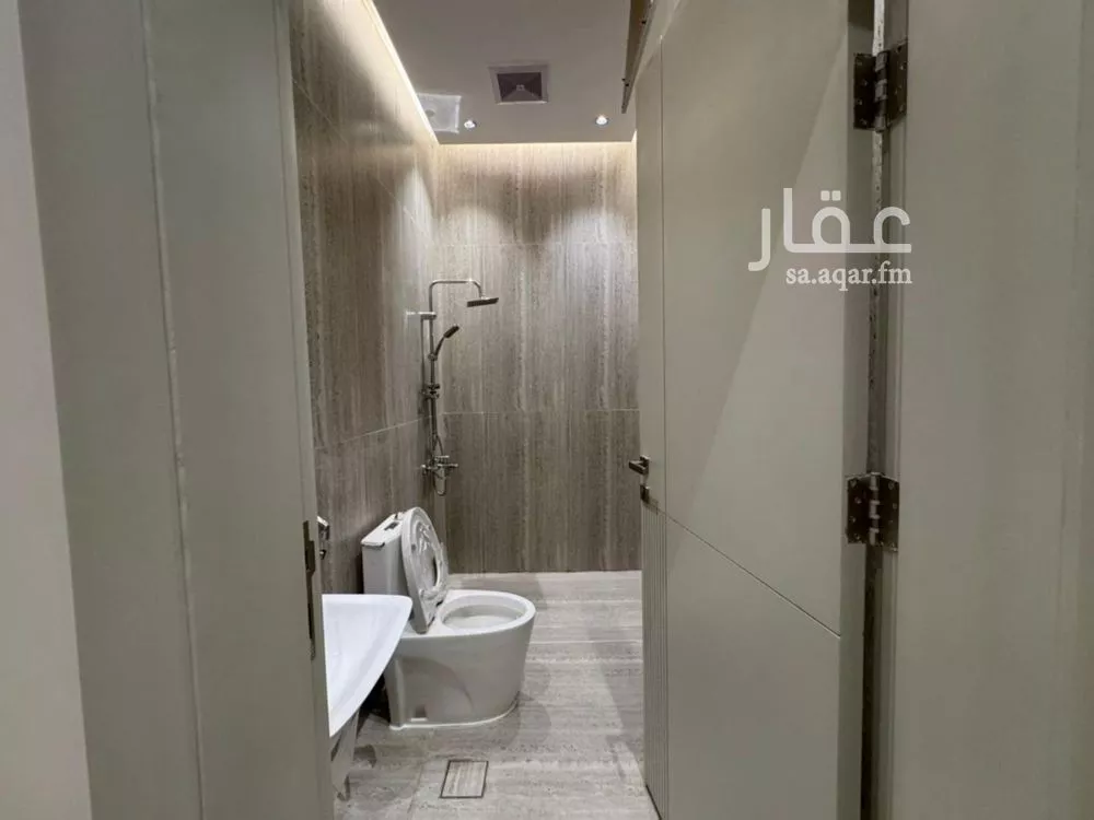 دور 5 غرف في المونسية 8