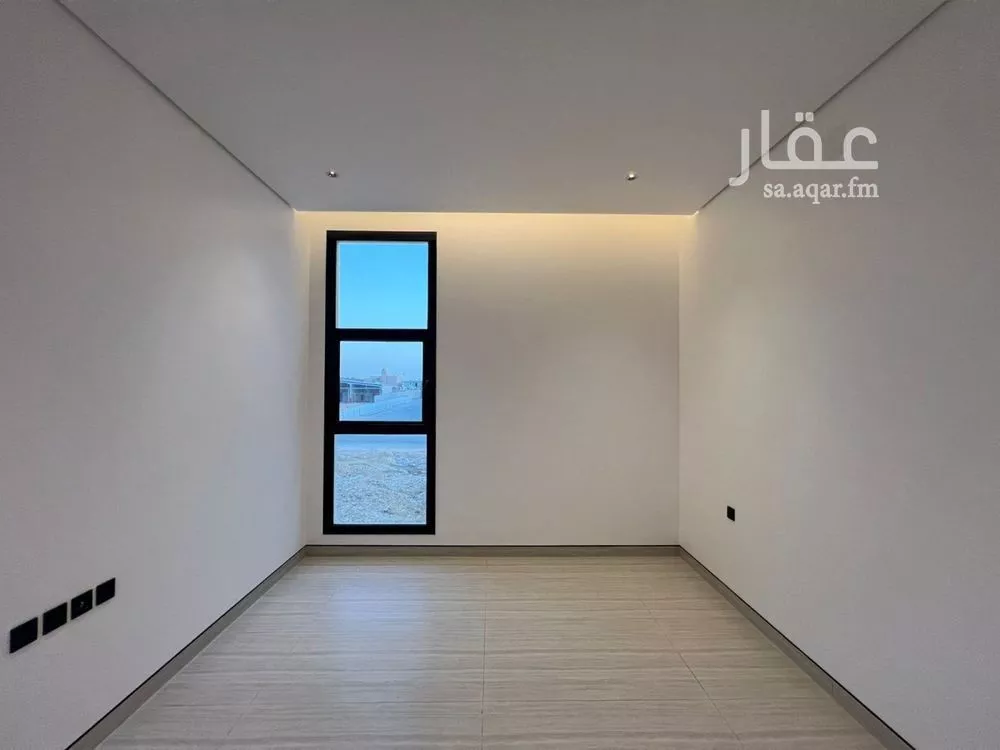 دور 3 غرف في العارض 8