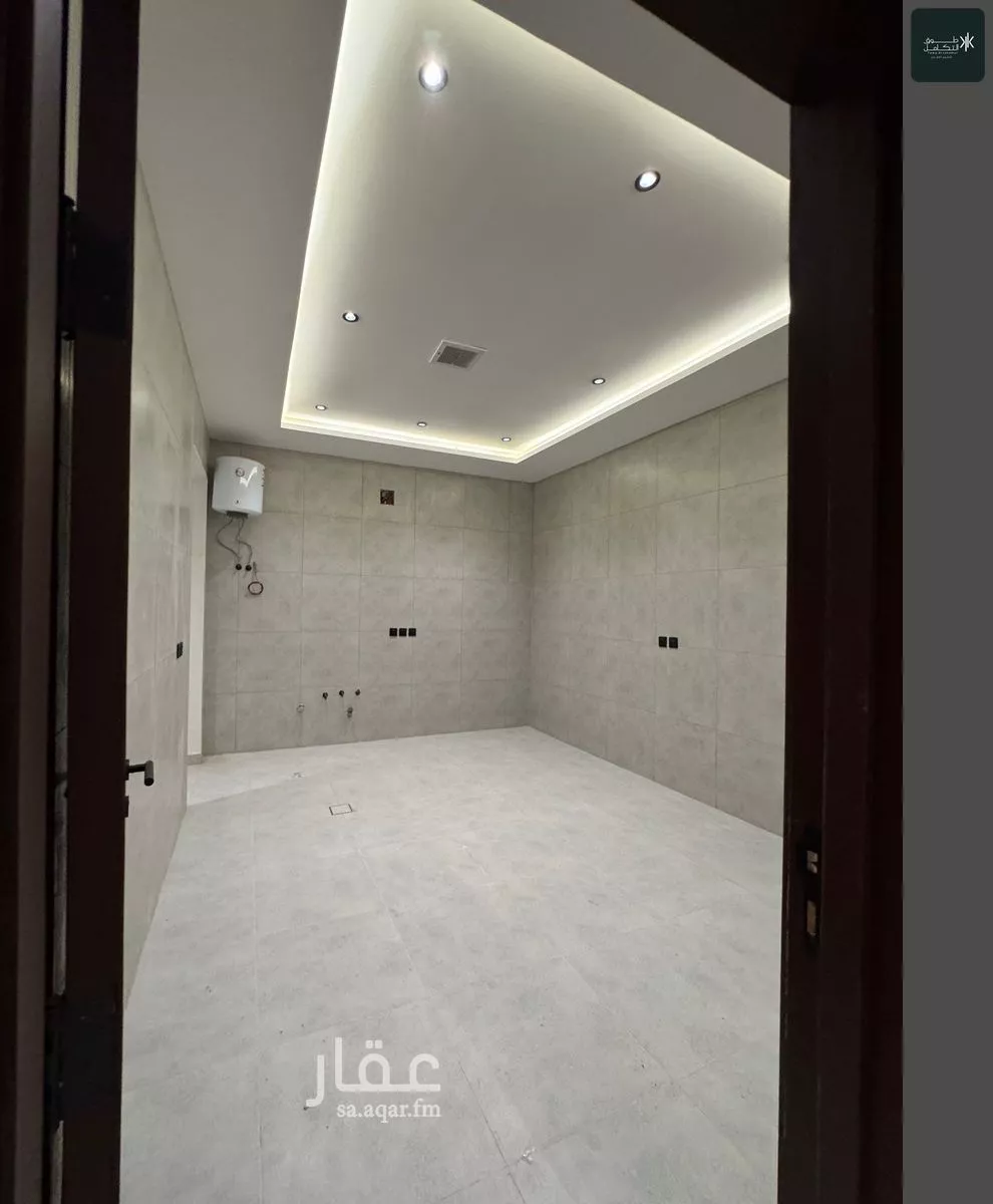 5 bedroom floor in Al Rimal 19
