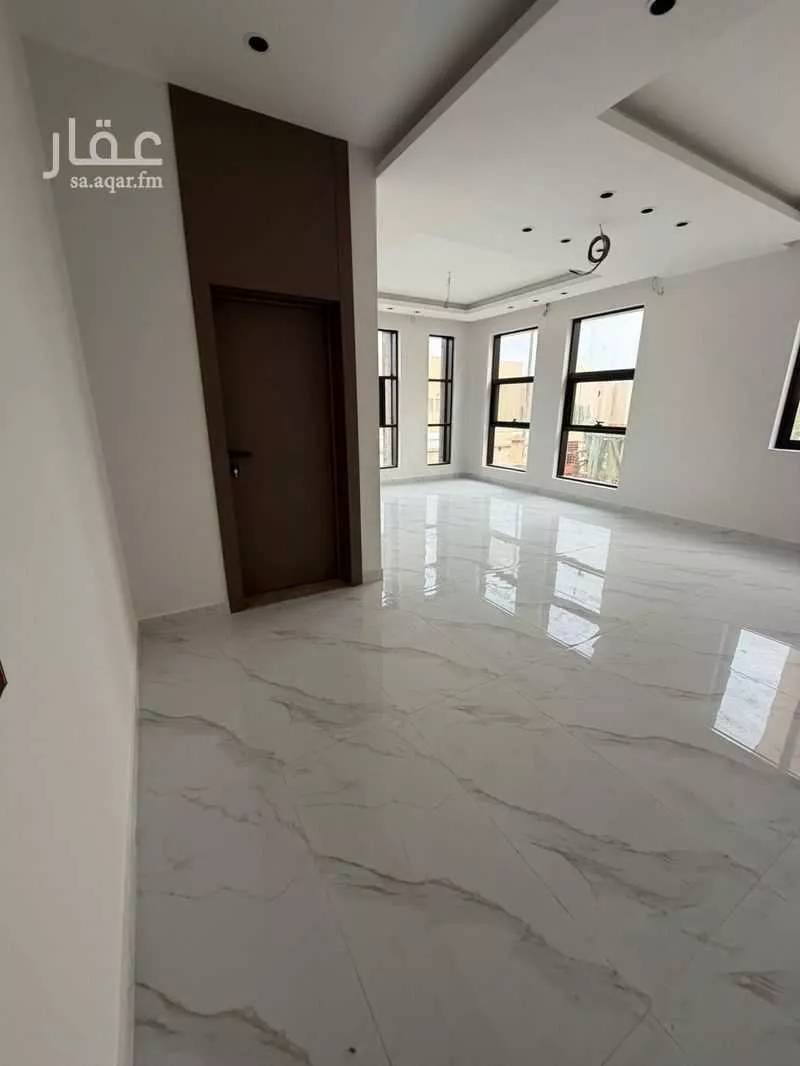 5 bedroom floor in Al Rawabi 4