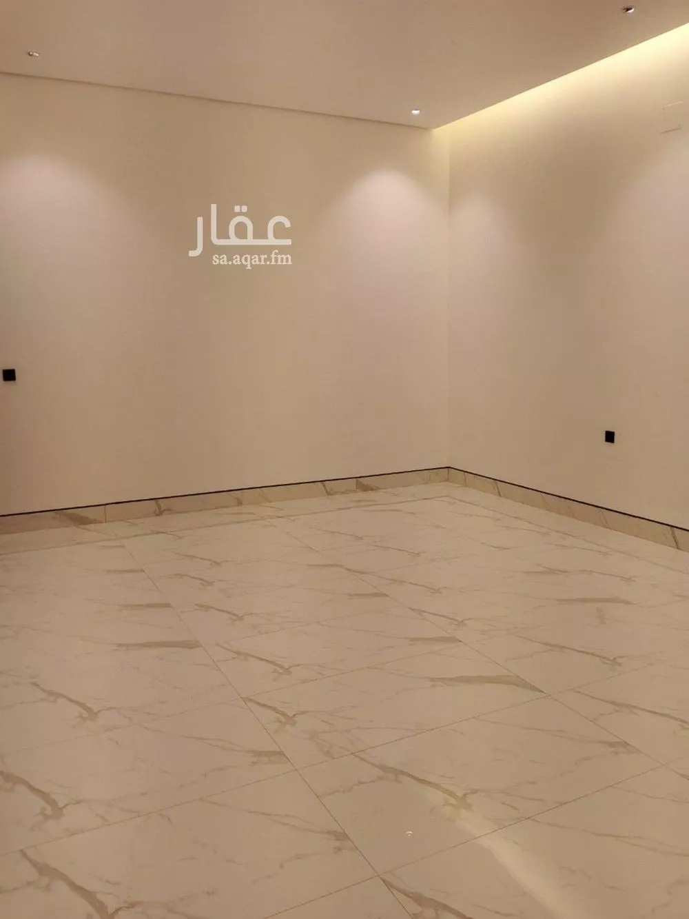 دور 5 غرف في النرجس 15