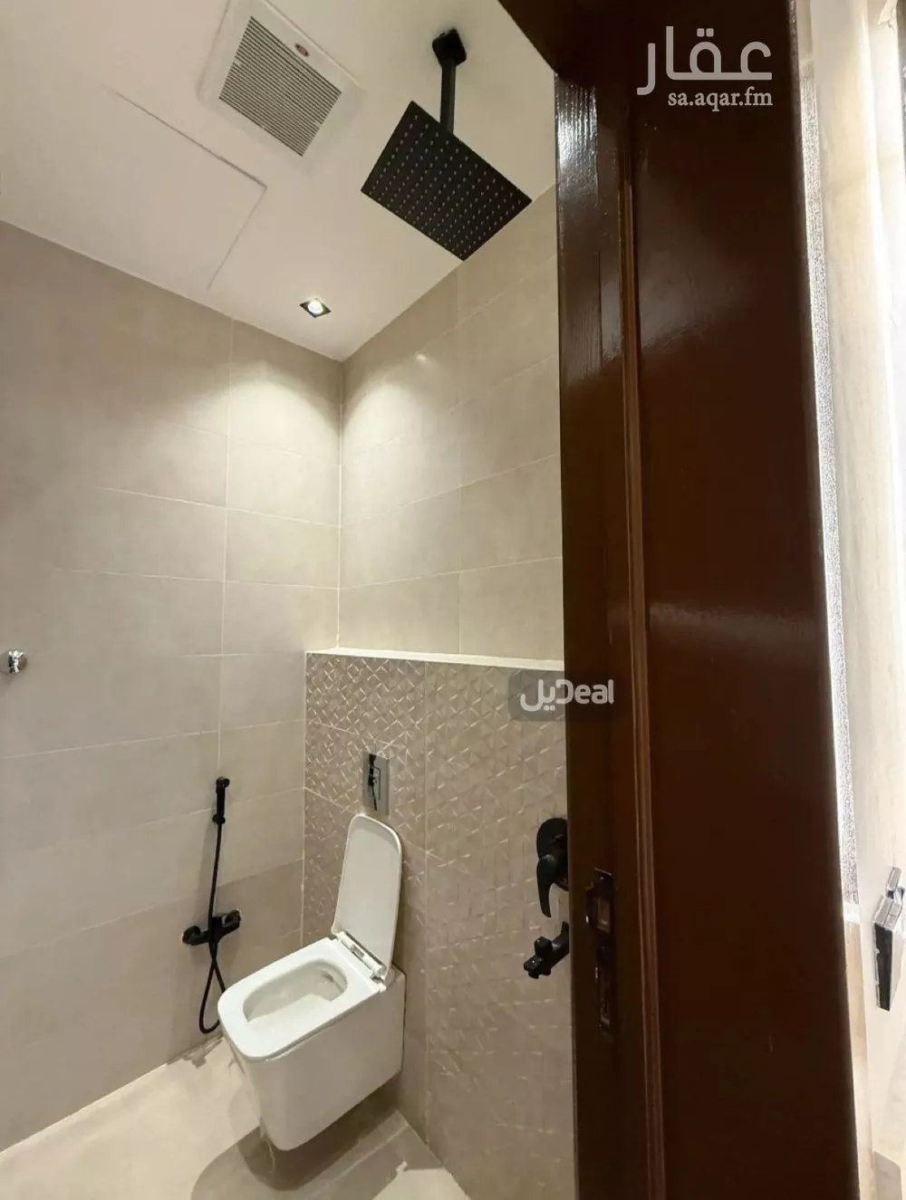 3 bedroom floor in Ash Sharq 5