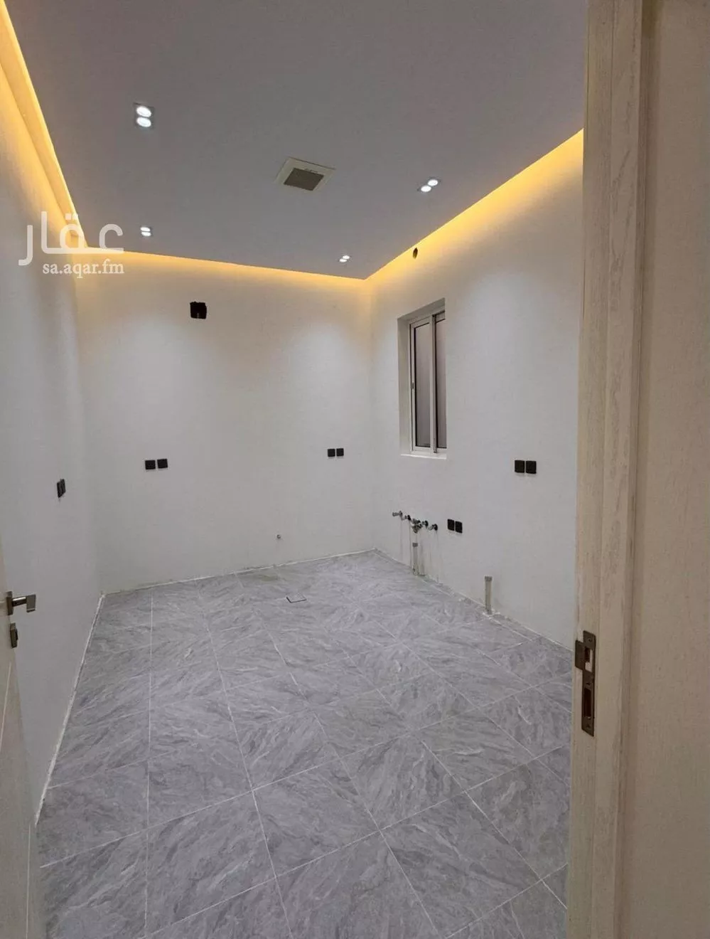 3 bedroom floor in Al Manar 11