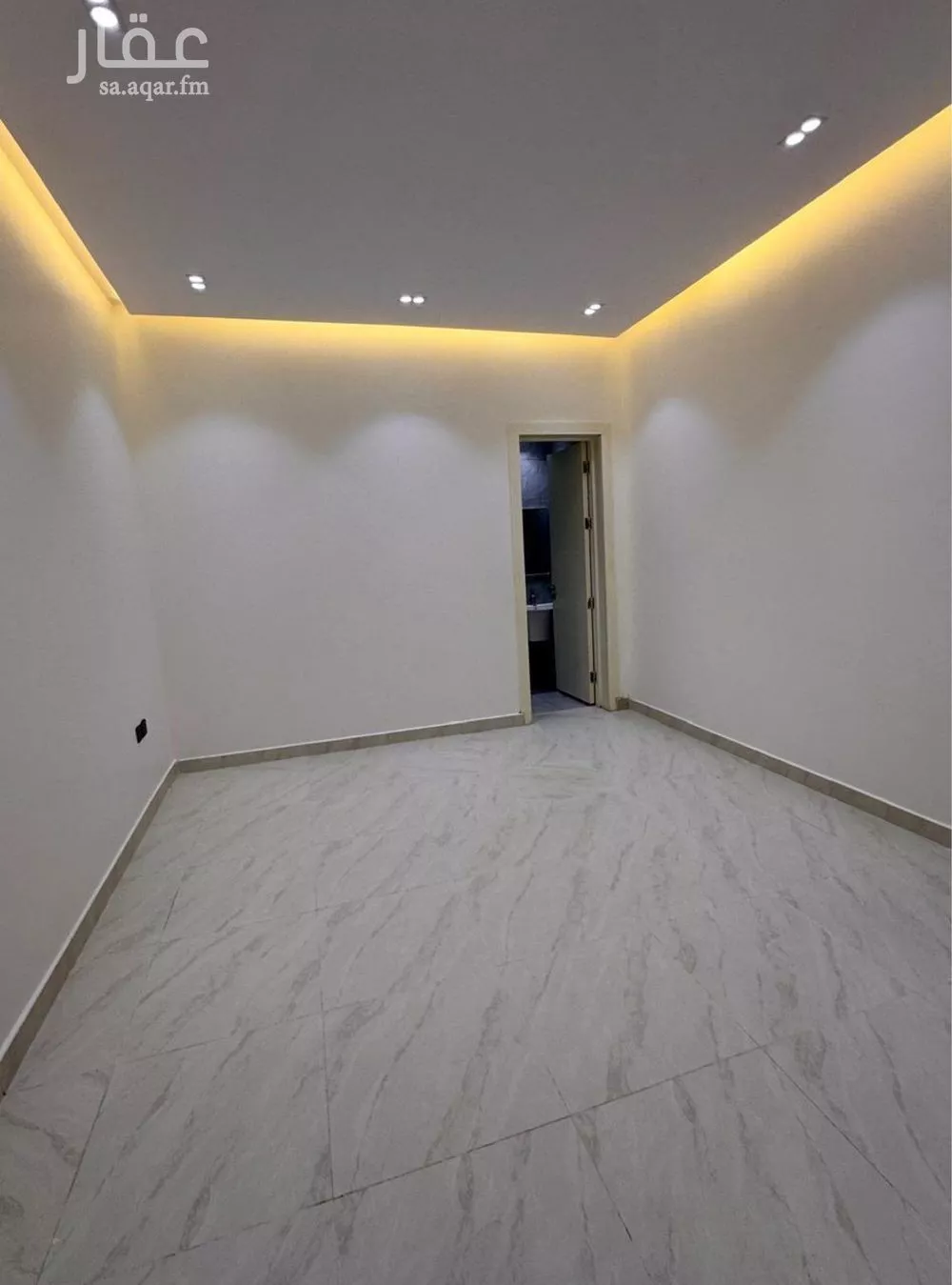 3 bedroom floor in Al Manar 3