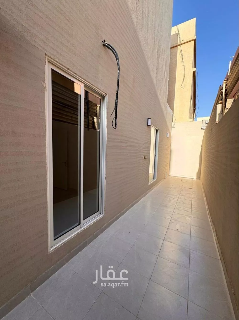 3 bedroom floor in Al Manar 6