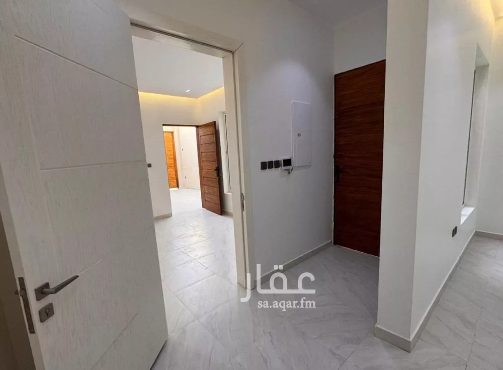 3 bedroom floor in Al Manar 10