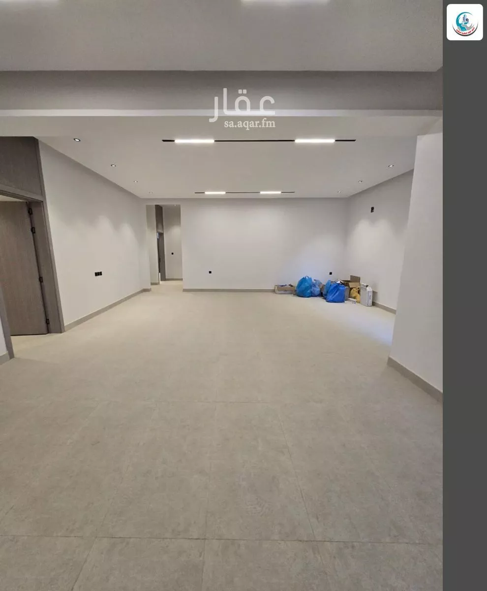 5 bedroom floor in Al Janadriyah 6