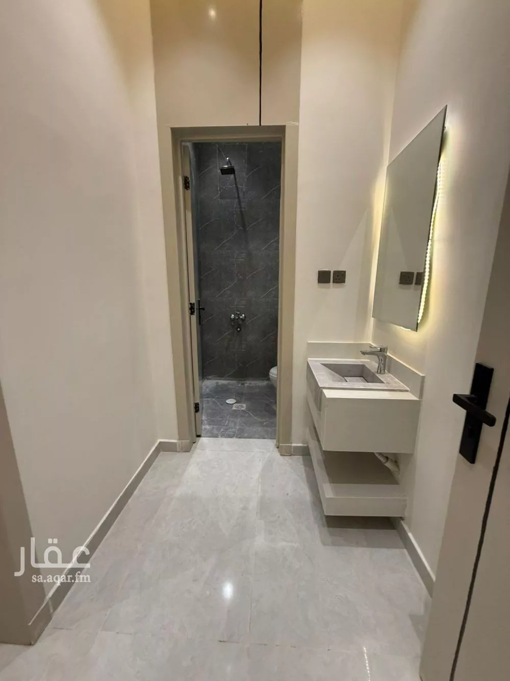 دور 5 غرف في احد 11
