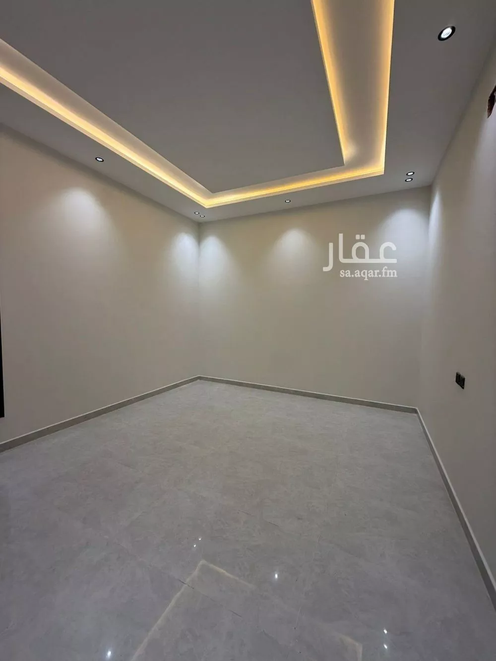 دور 5 غرف في احد 17