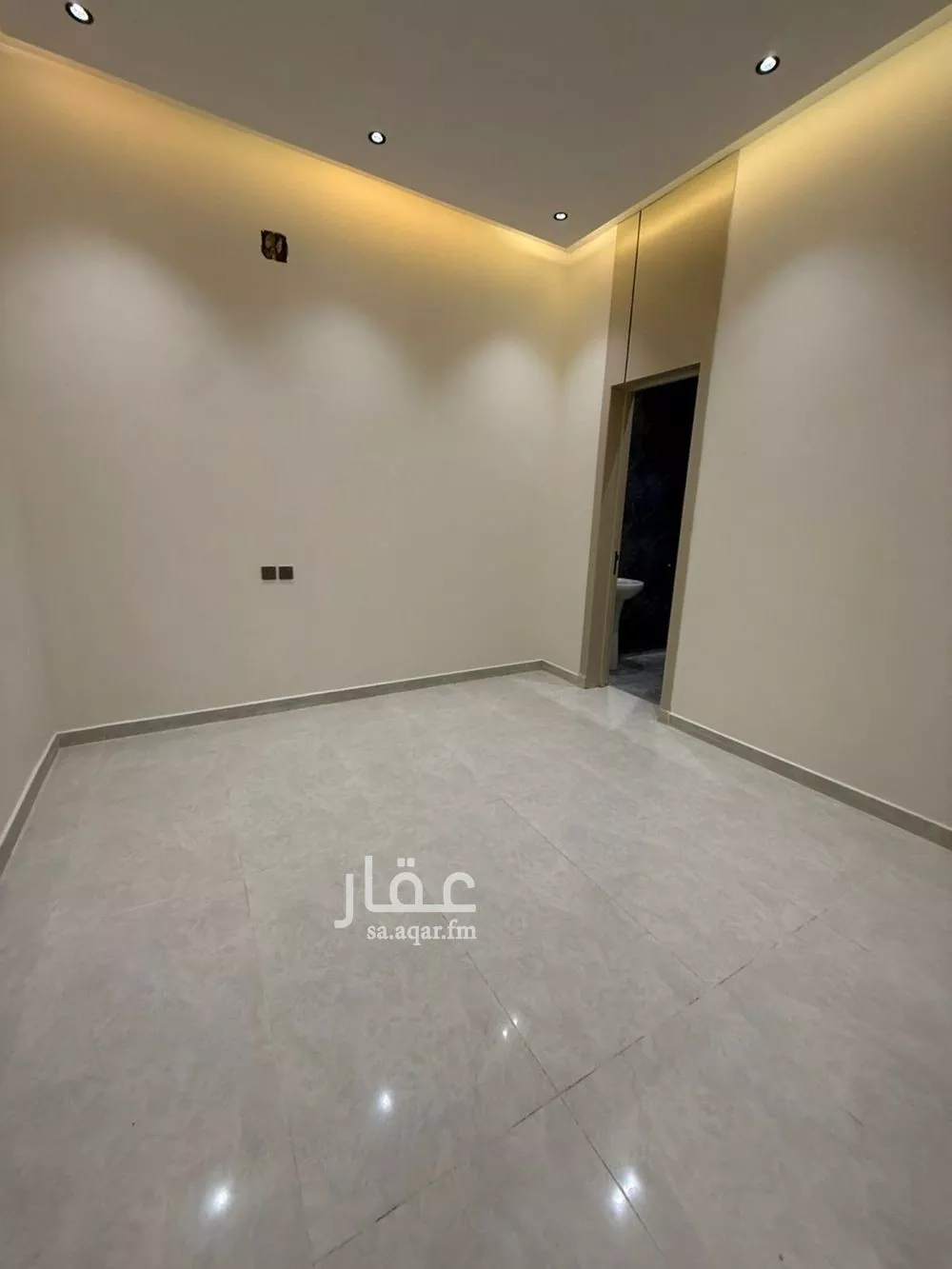 دور 5 غرف في احد 18
