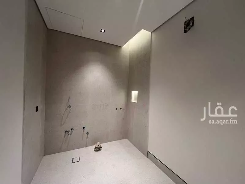 3 bedroom floor in Al Qairawan 2