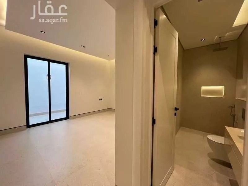 3 bedroom floor in Al Qairawan 12