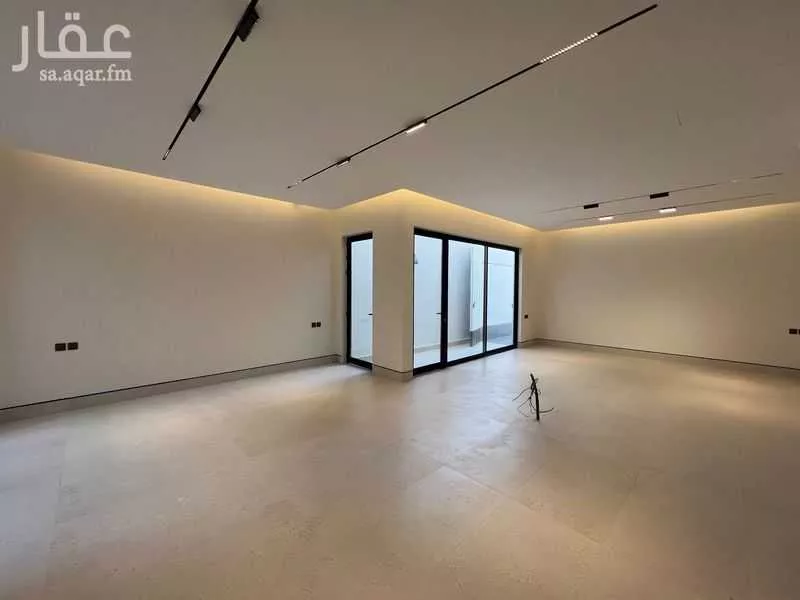 3 bedroom floor in Al Qairawan 4