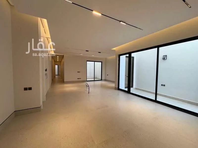 3 bedroom floor in Al Qairawan 6