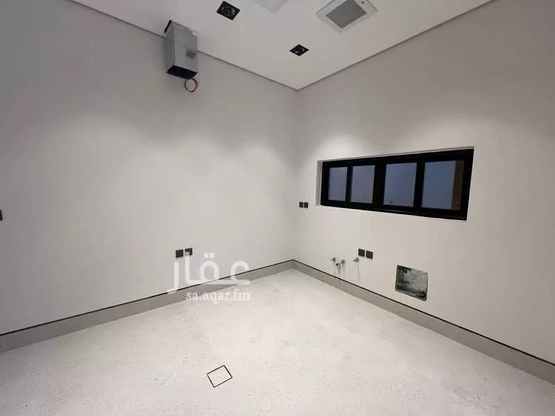 3 bedroom floor in Al Qairawan 7