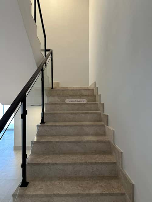 4 bedroom villa in Al Hamra 4