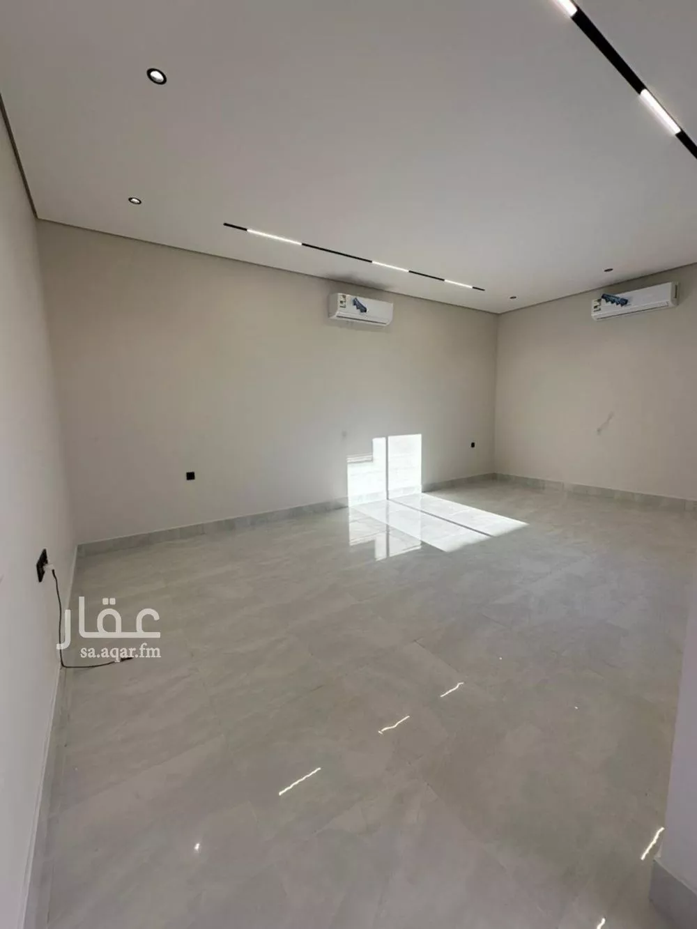 5 bedroom floor in Dahiat Namar 2
