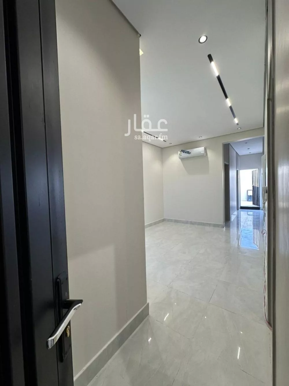 5 bedroom floor in Dahiat Namar 5