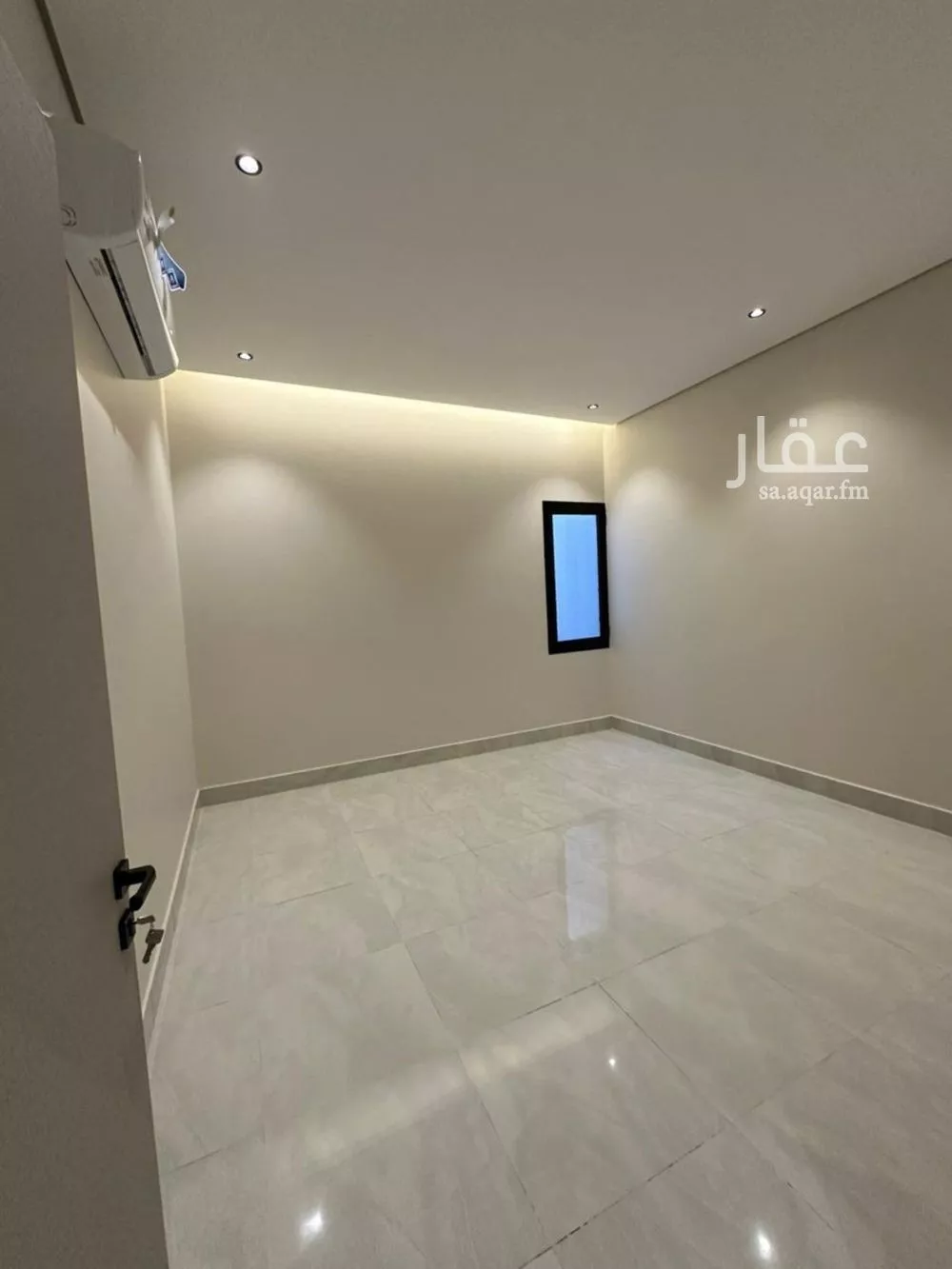 5 bedroom floor in Dahiat Namar 10