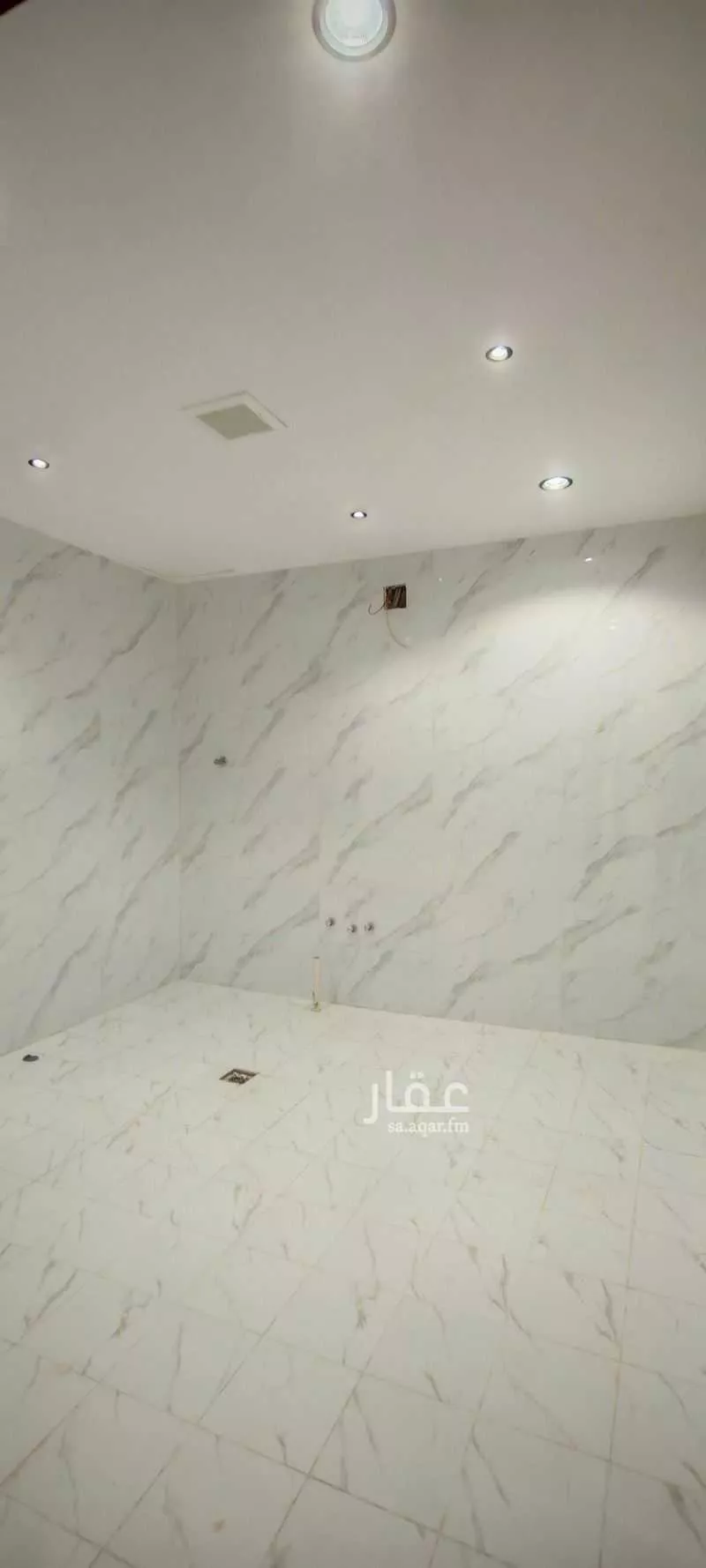 5 bedroom floor in Tuwaiq 13