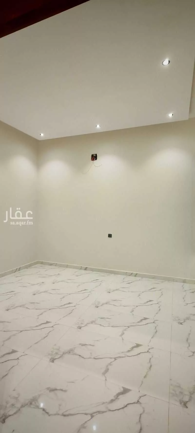 5 bedroom floor in Tuwaiq 6