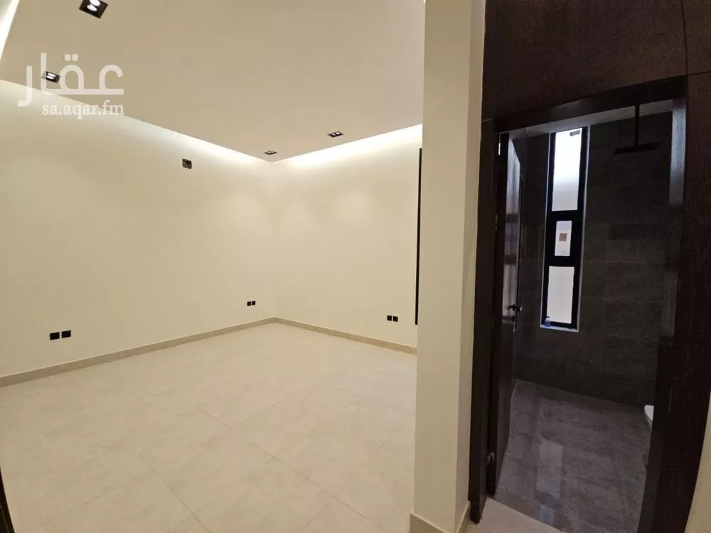 5 bedroom floor in Al Munsiyah 12
