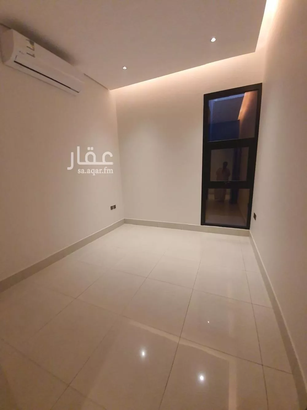 دور 4 غرف في العليا 12