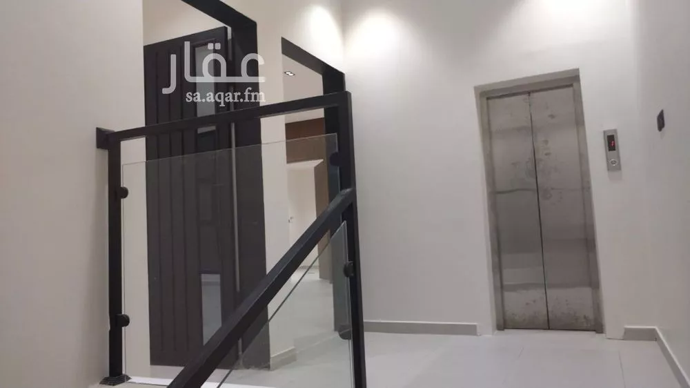 3 bedroom floor in Al Munsiyah 21