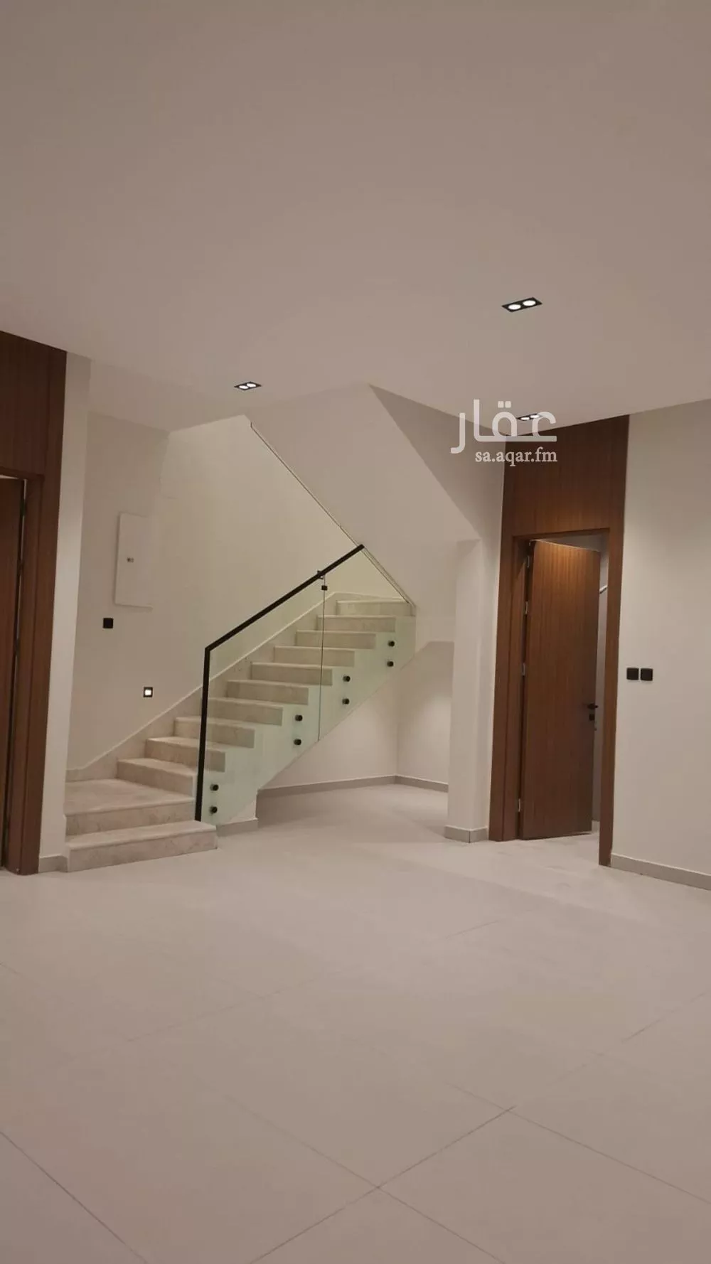 3 bedroom floor in Al Munsiyah 24