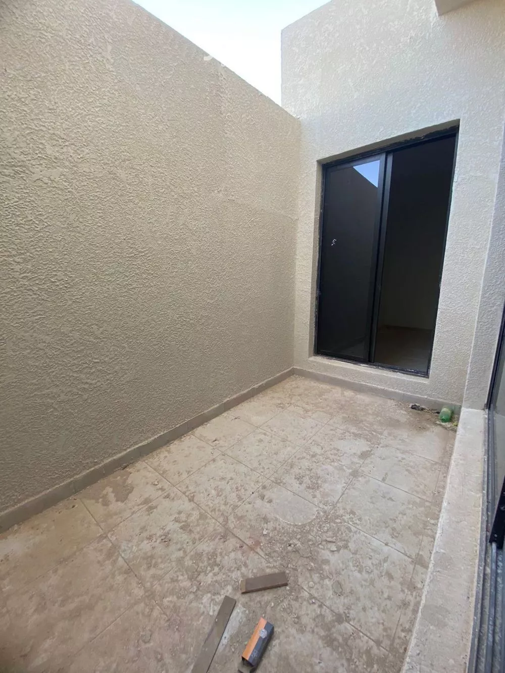 5 bedroom floor in Dhahrat Namar 14