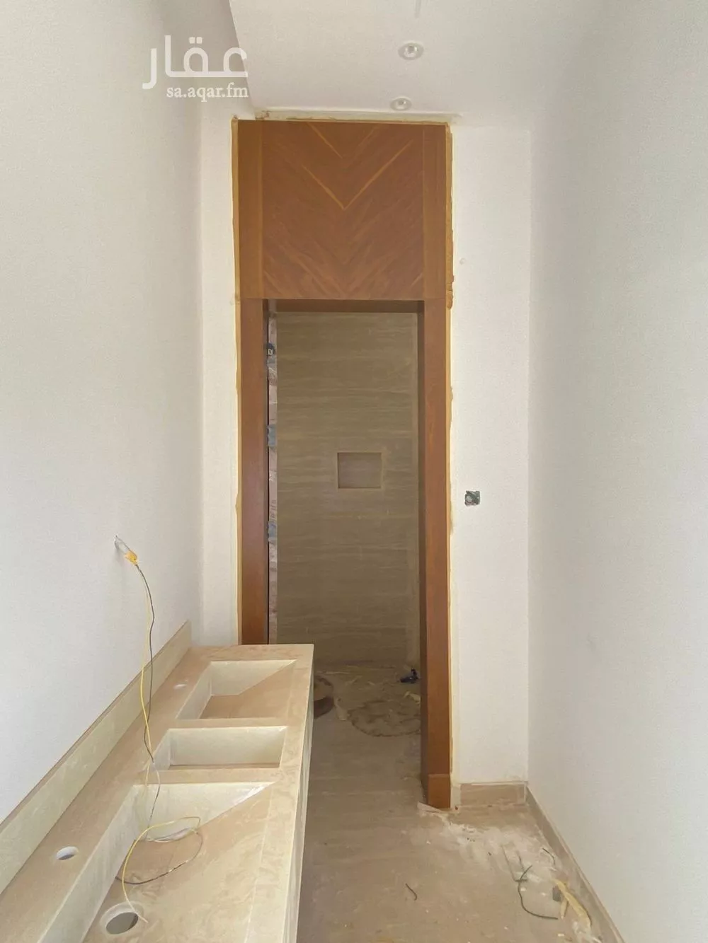 5 bedroom floor in Dhahrat Namar 4