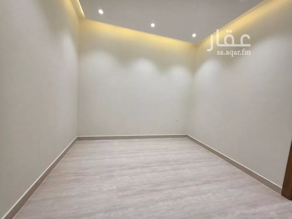 دور 6 غرف في بدر 12