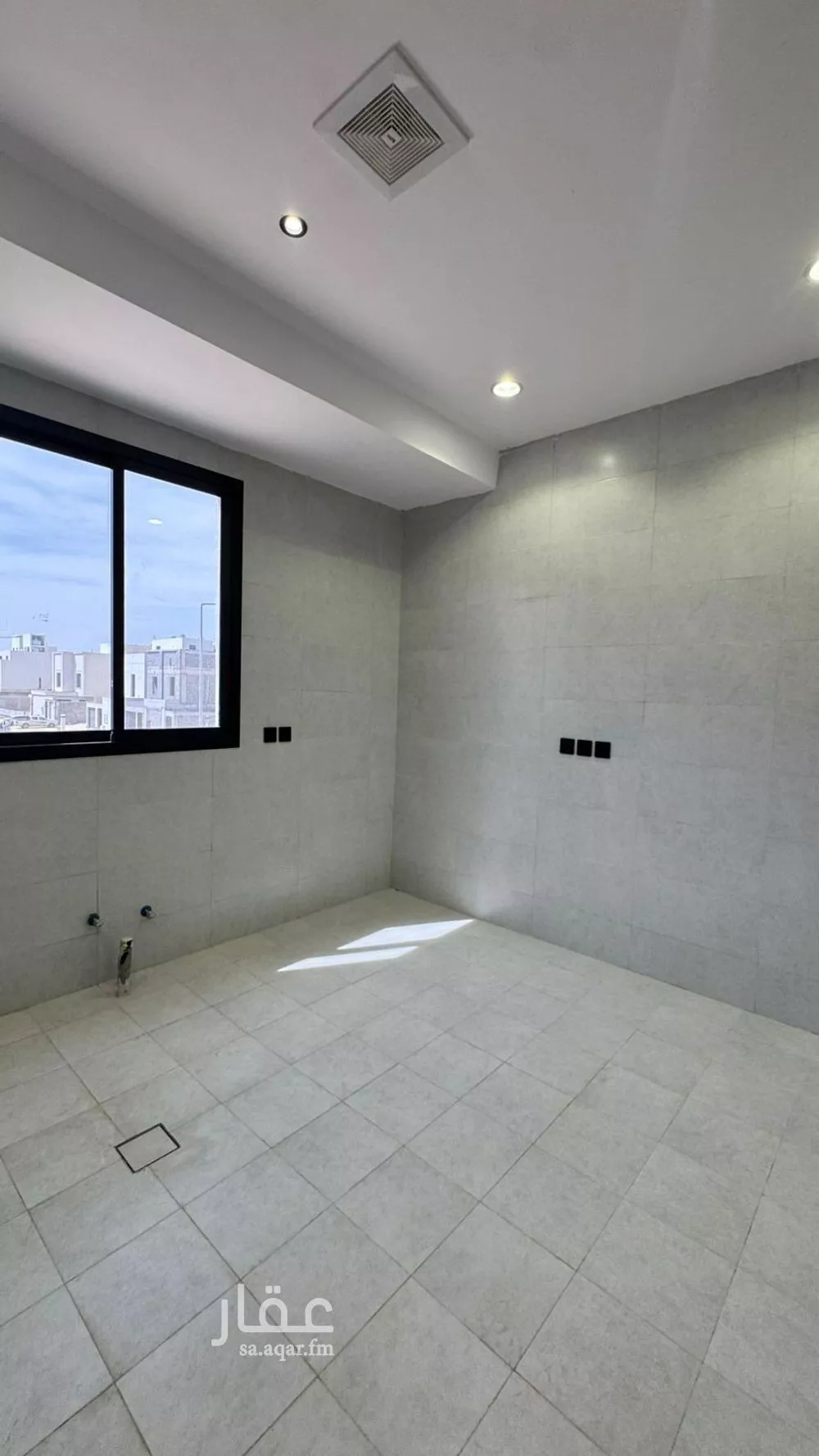 5 bedroom floor in Al Janadriyah 3