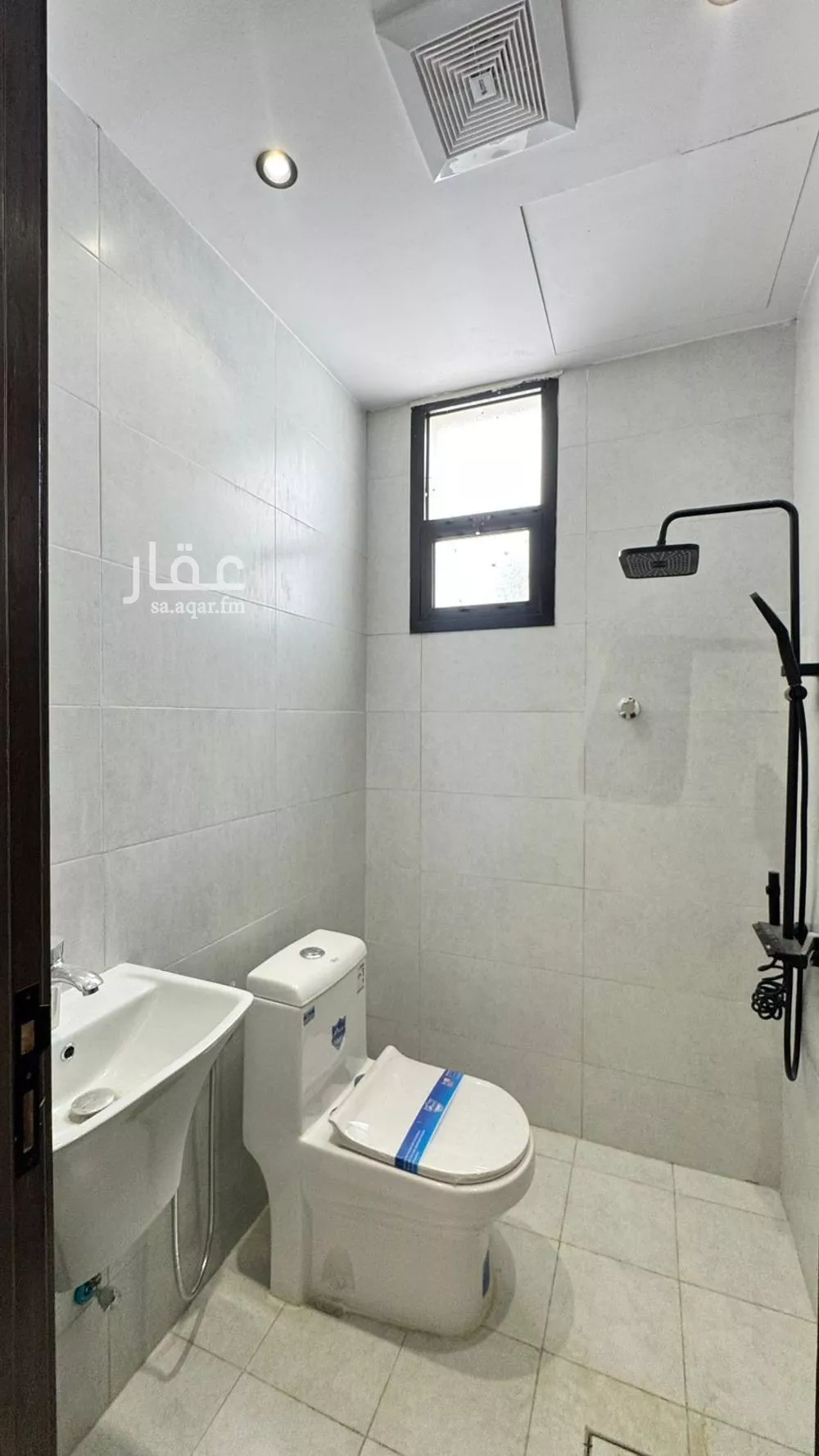 5 bedroom floor in Al Janadriyah 5
