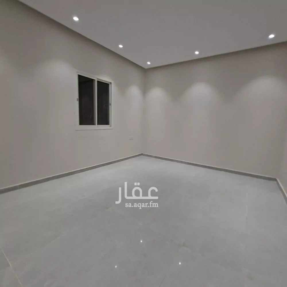 5 bedroom floor in Al Janadriyah 4
