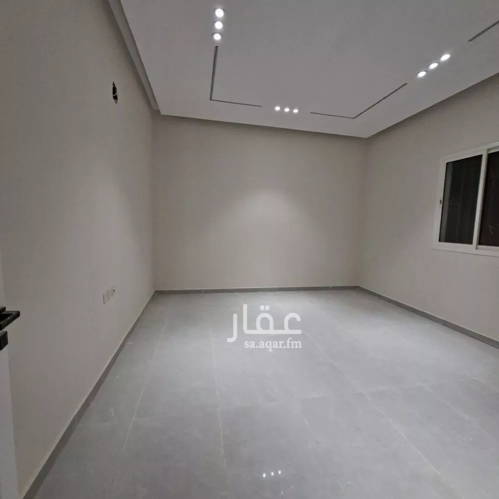 5 bedroom floor in Al Janadriyah 8