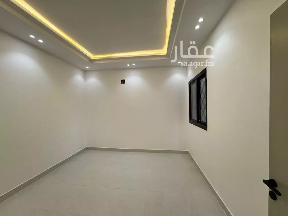 4 bedroom floor in Taibah 10