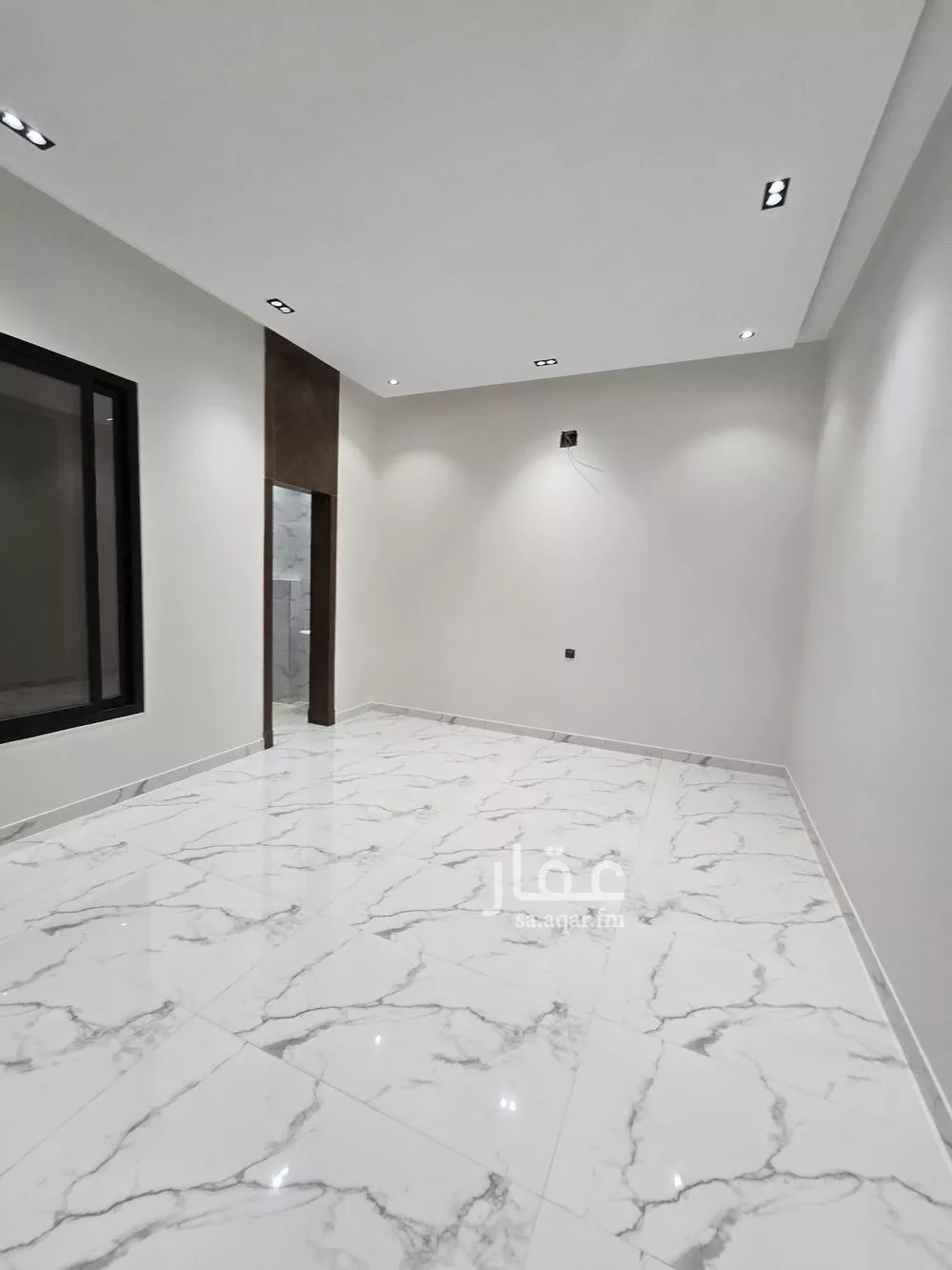 3 bedroom floor in Tuwaiq 4