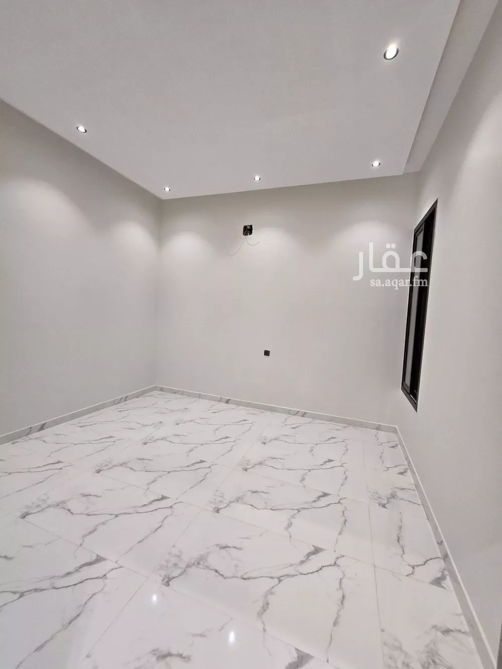 3 bedroom floor in Tuwaiq 6
