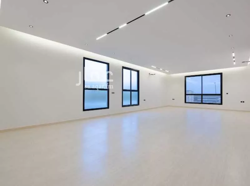 3 bedroom floor in Al Shuhada 13