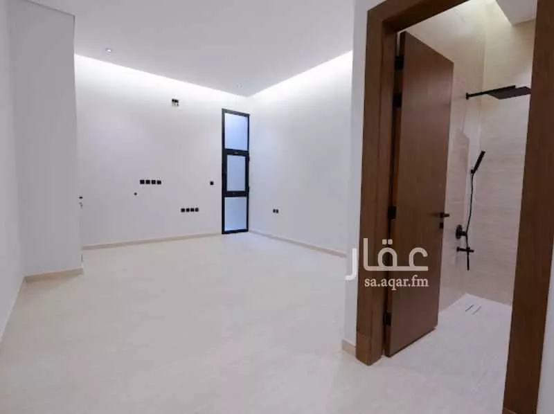 3 bedroom floor in Al Shuhada 21
