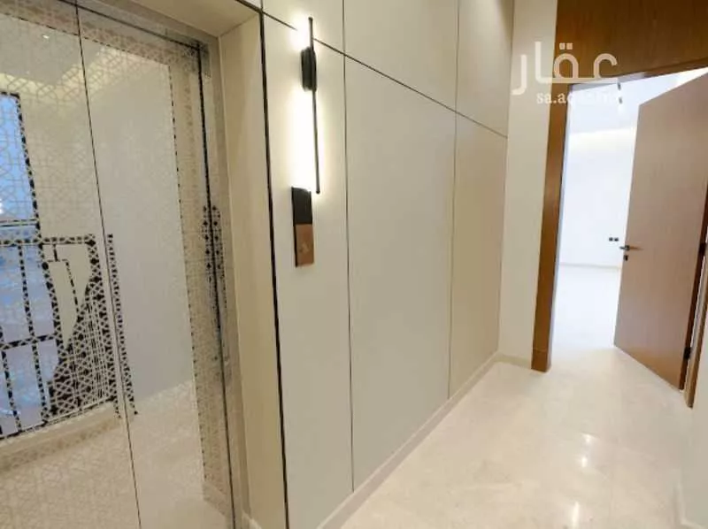 3 bedroom floor in Al Shuhada 25