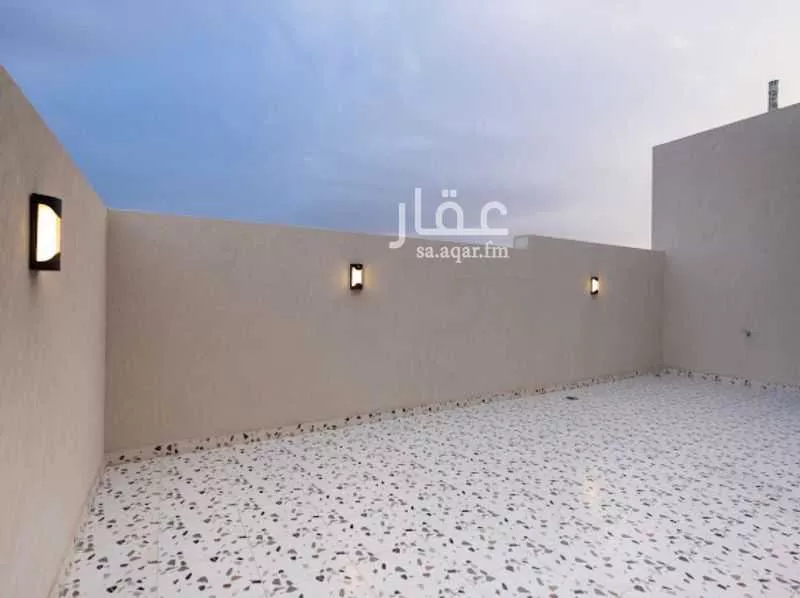 3 bedroom floor in Al Shuhada 27