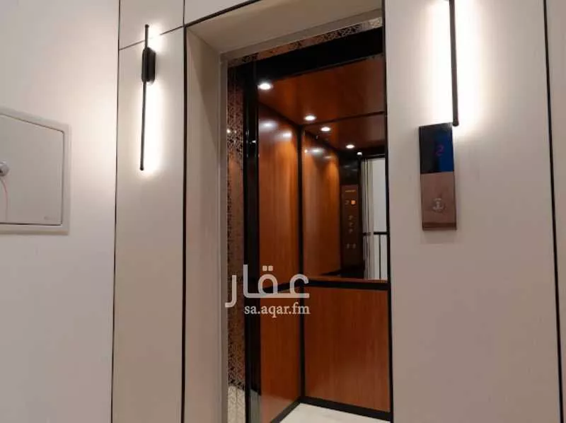 3 bedroom floor in Al Shuhada 30