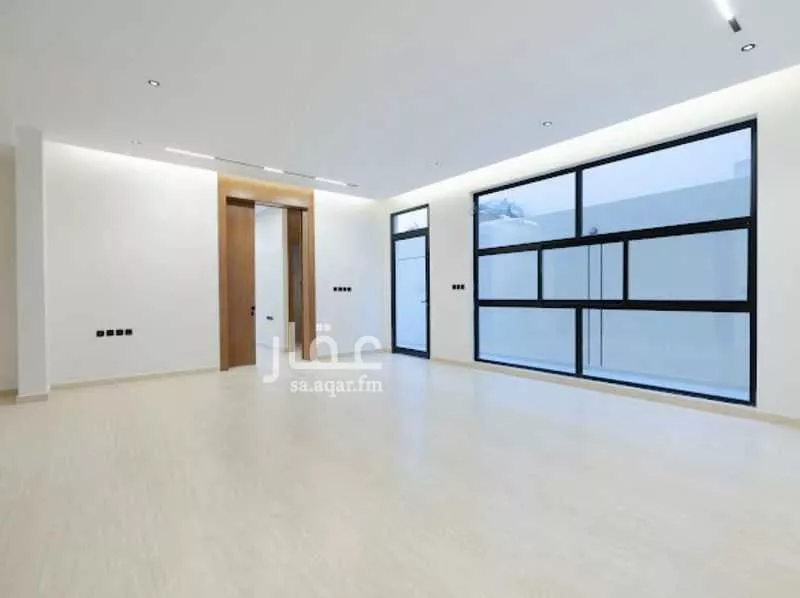 3 bedroom floor in Al Shuhada 5