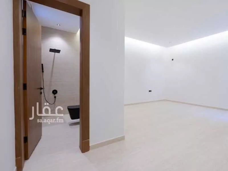 3 bedroom floor in Al Shuhada 6
