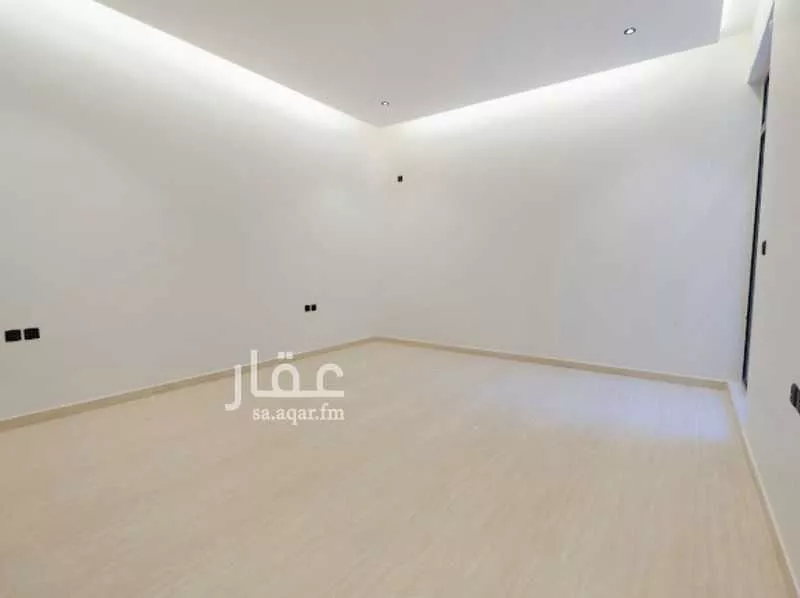 3 bedroom floor in Al Shuhada 7